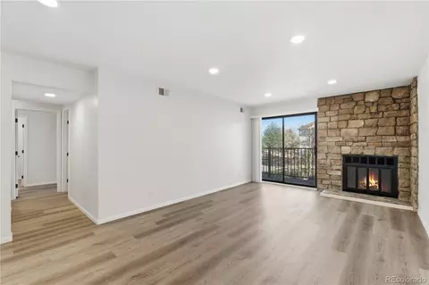 481 S Kalispell Way #306, Aurora, CO 80017
