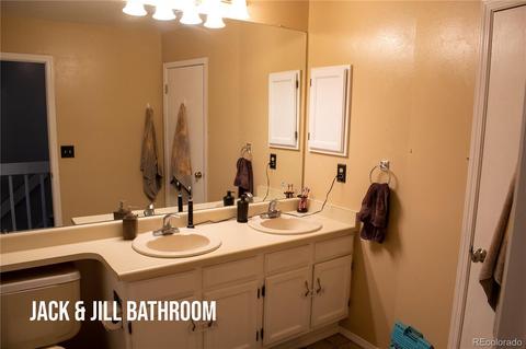 11863 E Kepner Dr, Aurora, CO 80012 photo 19