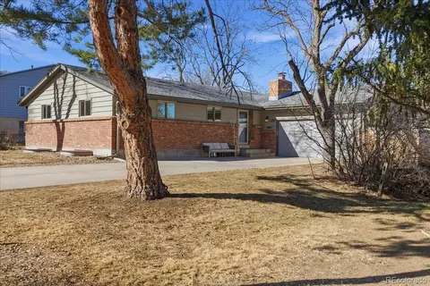 13785 W Alaska Pl, Lakewood, CO 80228