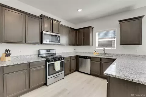 328 Maple St, Bennett, CO 80102 photo 26