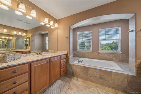 Bath - 24765 E Crestline Pl, Aurora, CO 80016 photo 4 of 7