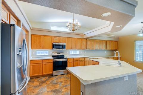 19573 E 40th Dr, Denver, CO 80249 photo 3