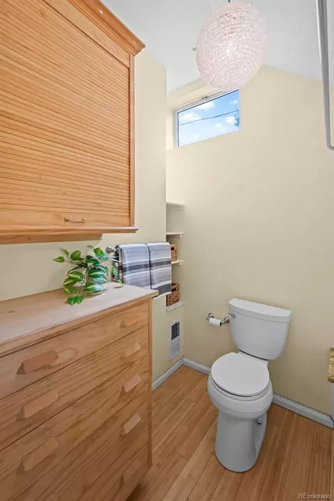 Bath - 108 E Chester St, Lafayette, CO 80026 photo 3 of 3