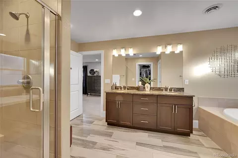 Bath - 3693 Silverton St, Boulder, CO 80301 photo 3 of 8