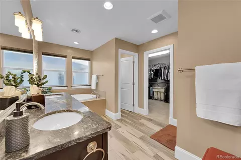 Bath - 3693 Silverton St, Boulder, CO 80301 photo 2 of 8