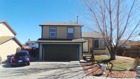 4802 Carson St, Denver, CO 80239 photo 1
