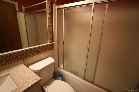 13182 Maxwell Pl, Denver, CO 80239 photo 8
