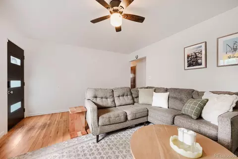 Living - 730 35th St, Boulder, CO 80303 photo 1 of 2