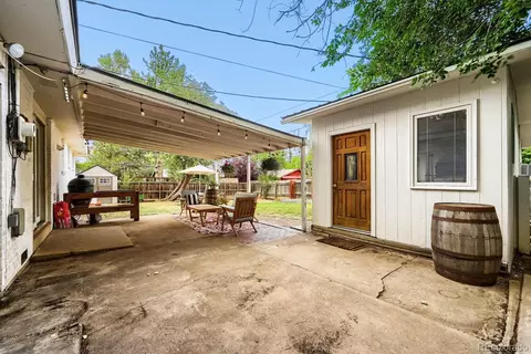 Exterior - 730 35th St, Boulder, CO 80303 photo 1 of 4