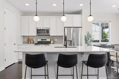 Kitchen - 4383 E 96th Way, Thornton, CO 80229 photo 2 of 6