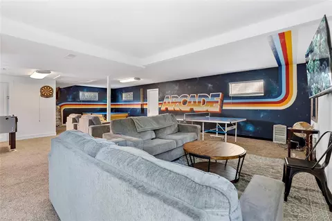 6945 W 61st Ave, Arvada, CO 80003