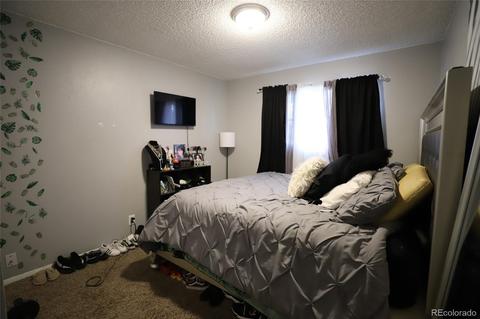 5527 Eagle St, Denver, CO 80239 photo 7