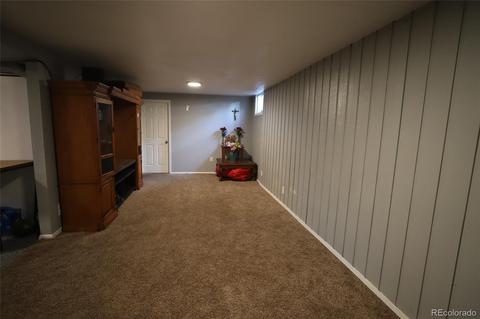 5527 Eagle St, Denver, CO 80239 photo 10