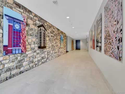1044 Rockhurst Dr #202, Highlands Ranch, CO 80129