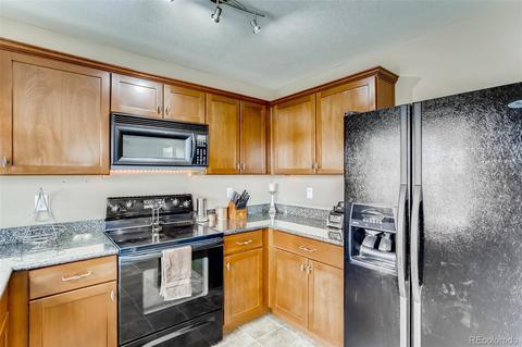 19899 E 47th Dr, Denver, CO 80249 photo 5