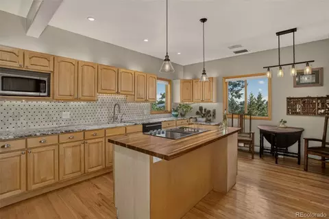Kitchen - 9388 Yegge Rd, Morrison, CO 80465 photo 1 of 3