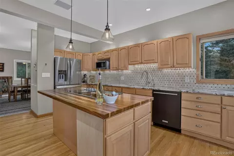 Kitchen - 9388 Yegge Rd, Morrison, CO 80465 photo 2 of 3