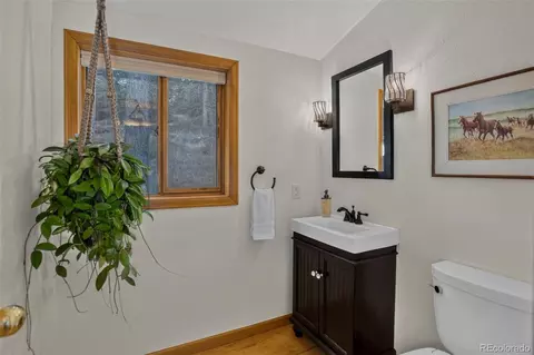 Bath - 9388 Yegge Rd, Morrison, CO 80465 photo 1 of 4