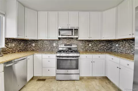 18190 E Caspian Pl, Aurora, CO 80013 photo 11