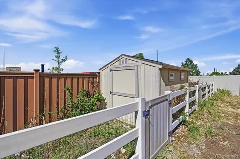 Exterior - 18261 E 47th Dr, Denver, CO 80249 photo 4 of 5