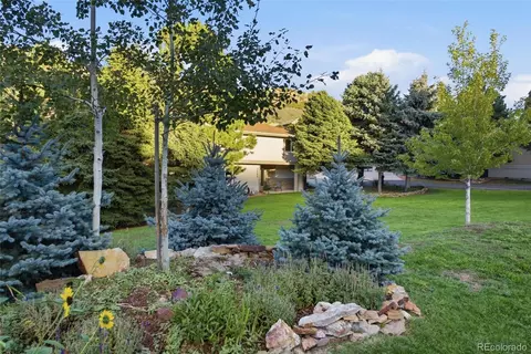 7084 Fox Paw Trl, Littleton, CO 80125