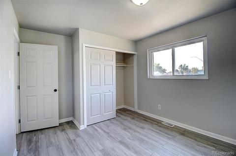5103 Carson St, Denver, CO 80239 photo 16