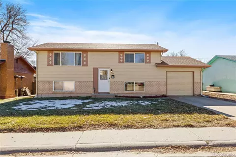 3518 Elmwood Cir, Pueblo, CO 81005