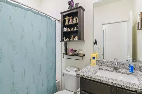 Bath - 47541 Clover Ave, Bennett, CO 80102 photo 1 of 2