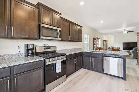 Kitchen - 47541 Clover Ave, Bennett, CO 80102 photo 2 of 4