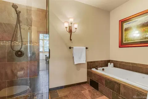 Bath - 405 Bald Eagle Rd, Silverthorne, CO 80498 photo 2 of 3