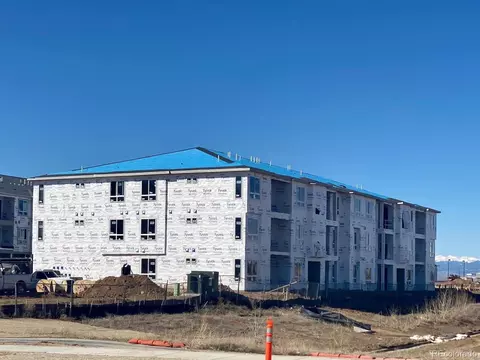 6153 N Ceylon St #106, Denver, CO 80249