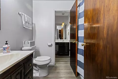 Bath - 4520 E 112th Pl, Thornton, CO 80233 photo 2 of 4