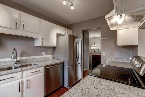 4318 S Eagle Cir, Aurora, CO 80015 photo 10
