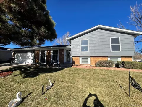 5263 Ursula Way, Denver, CO 80239 photo 1