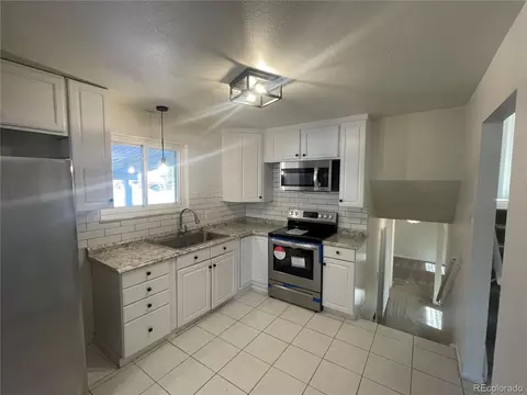 5263 Ursula Way, Denver, CO 80239 photo 11