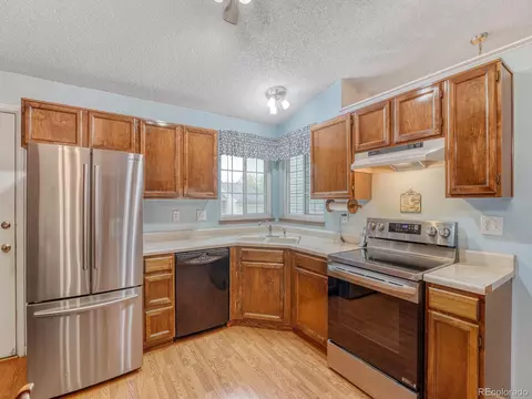 Kitchen - 2746 S Uravan St, Aurora, CO 80013 photo 1 of 4