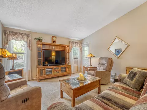 Living - 2746 S Uravan St, Aurora, CO 80013 photo 2 of 4