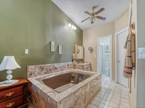 Bath - 2746 S Uravan St, Aurora, CO 80013 photo 1 of 4