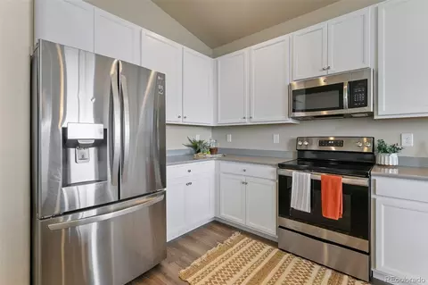 Kitchen - 10675 Wingfiel Ln, Peyton, CO 80831 photo 2 of 3