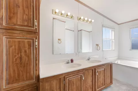 Bath - 104 Highland Dr, Howard, CO 81233 photo 3 of 5