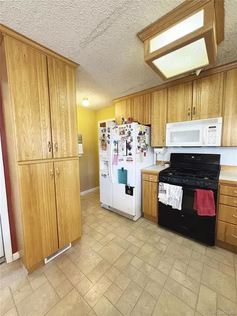 Kitchen - 222 Morrison Ave, Rangely, CO 81648 photo 2 of 4