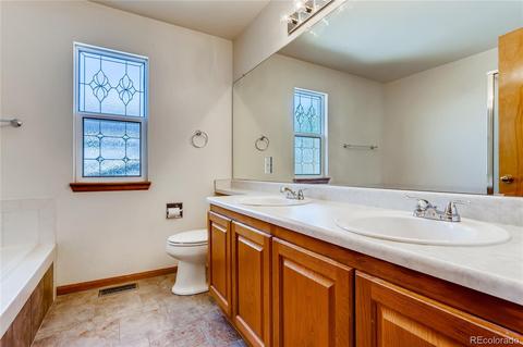 5126 S Jericho St, Centennial, CO 80015 photo 4