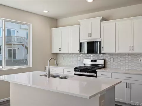 9162 Quintero St, Commerce City, CO 80022