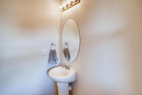 25149 E Maple Pl, Aurora, CO 80018 photo 13