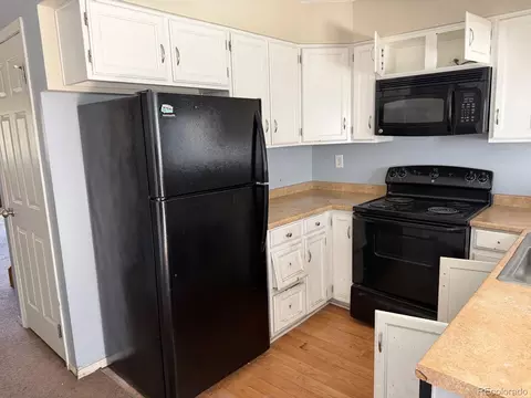 11917 E Ford Dr, Aurora, CO 80012 photo 3