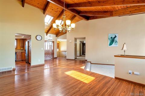 21247 Euclid Dr, Centennial, CO 80016 photo 2