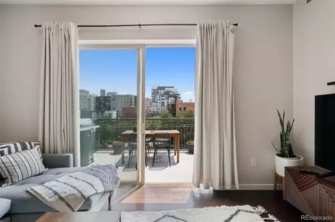 1440 Little Raven St #403, Denver, CO 80202
