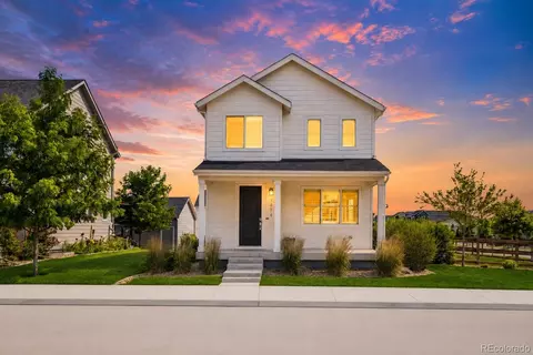 4674 N Bend Ct, Longmont, CO 80504