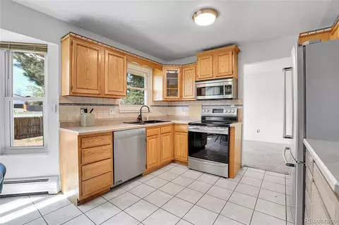 12341 E Cedar Cir, Aurora, CO 80012 photo 7