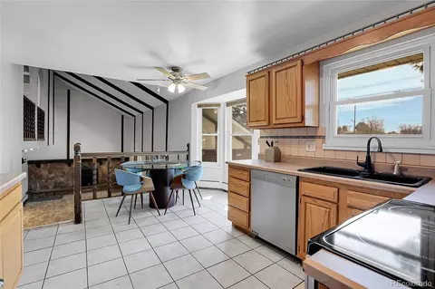 12341 E Cedar Cir, Aurora, CO 80012 photo 6